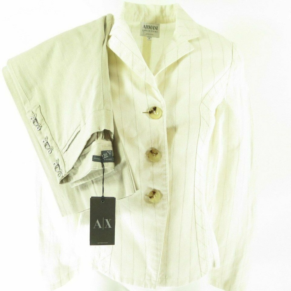 Armani Collezioni Women'S Cream Pinstripe Blazer Jacket Size 40 Made In Italy